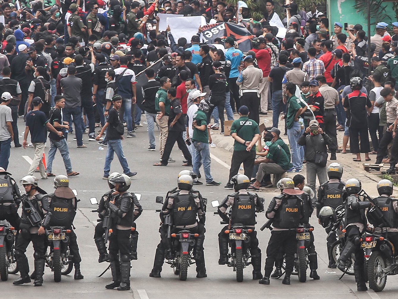   Polisi Tangkap 499 Orang Diduga Ingin Demonstrasi  