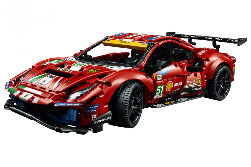 LEGO Technic Rilis Model Ferrari 488 GTE 'AF Corse #51'
