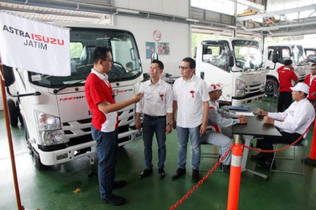 Mekanik Isuzu Indonesia Sukses Berlaga di Kontes Dunia