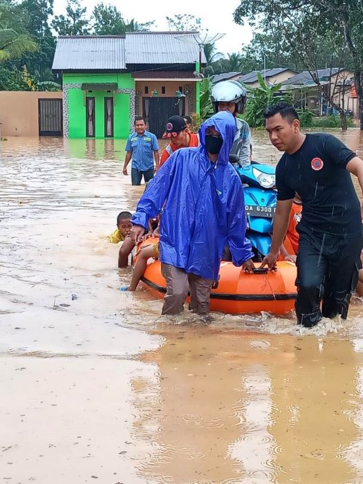 Ratusan Rumah Masih Terendam Banjir di Tabalong