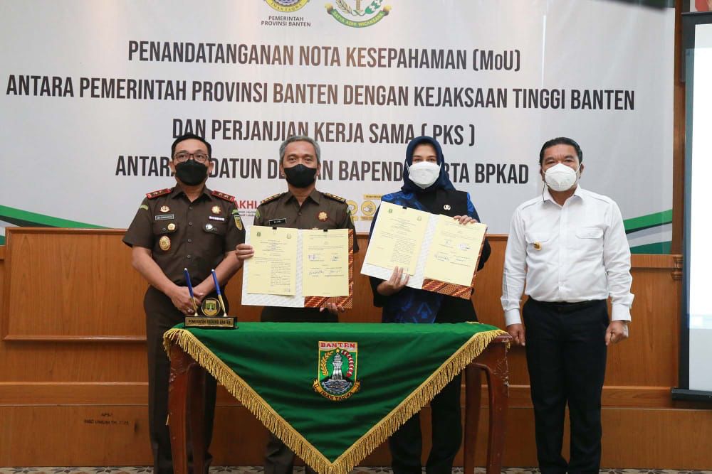 Pemprov Banten dan Kejati Banten Tandatangani MoU Bidang Perdata dan Tata Usaha Negara