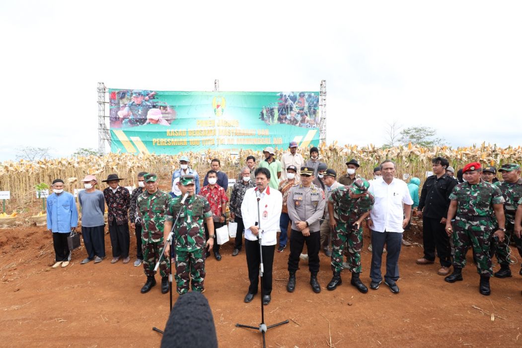 TNI AD Tingkatkan Ketahanan Pangan Bersama Kepala BPIP 