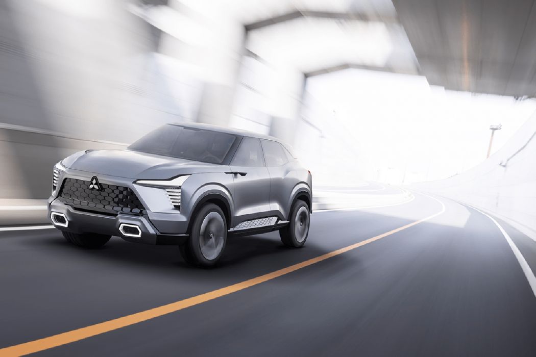 MMC Perkenalkan Mitsubishi XFC Concept