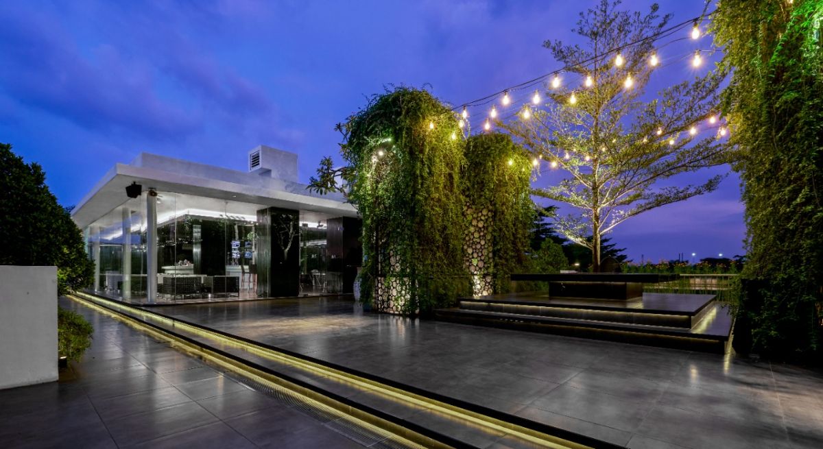 FM7 Resort Hotel Tawarkan Fasilitas Lengkap di Area Bandara, Ada Antar-Jemput 24 Jam