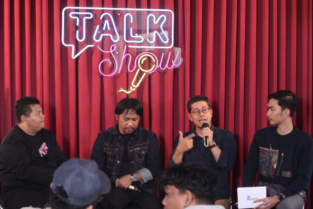 Stand up Jakbar dan Masindo menggelar acara dengan tema “Eksplorasi Kebebasan Berekspresi yang Sadar Risiko” di Eatime Stories, Jakarta Barat. 