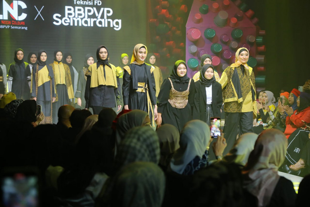 Dukung Industri Fesyen Muslim, Kemnaker Fokus Tingkatkan Kompetensi SDM