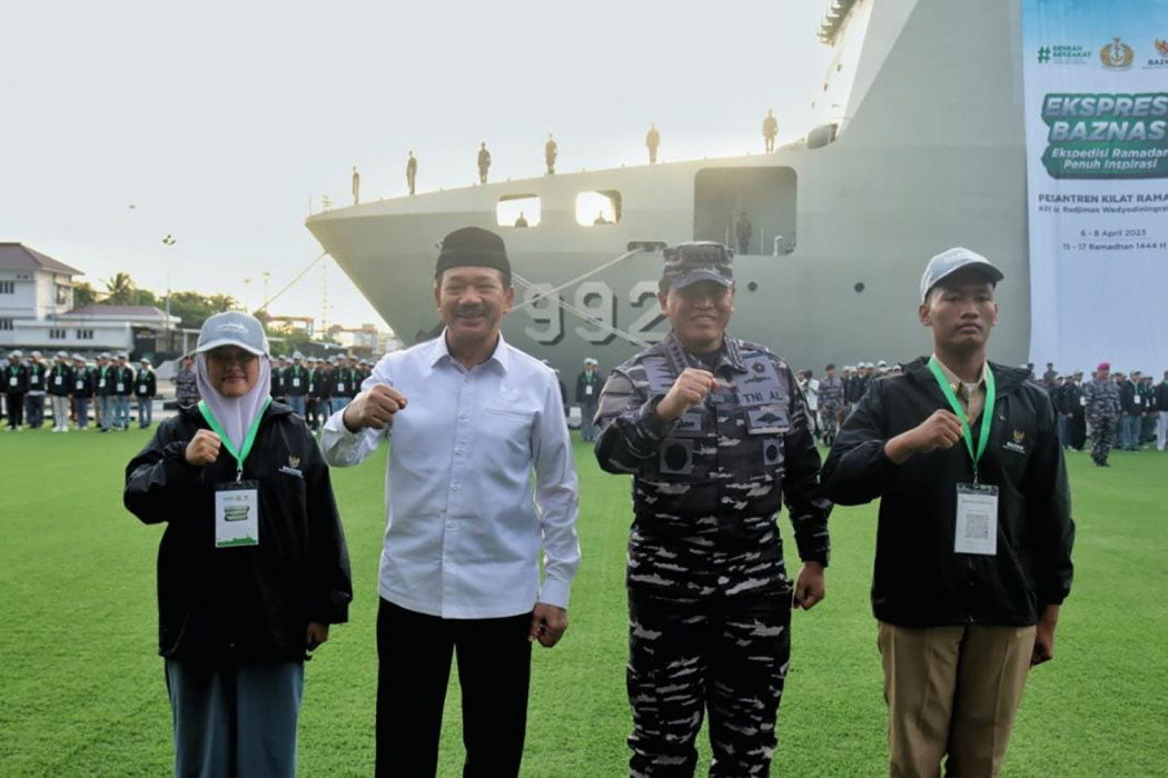 BAZNAS dan TNI AL Gelar Pesantren Kilat di Kapal Perang