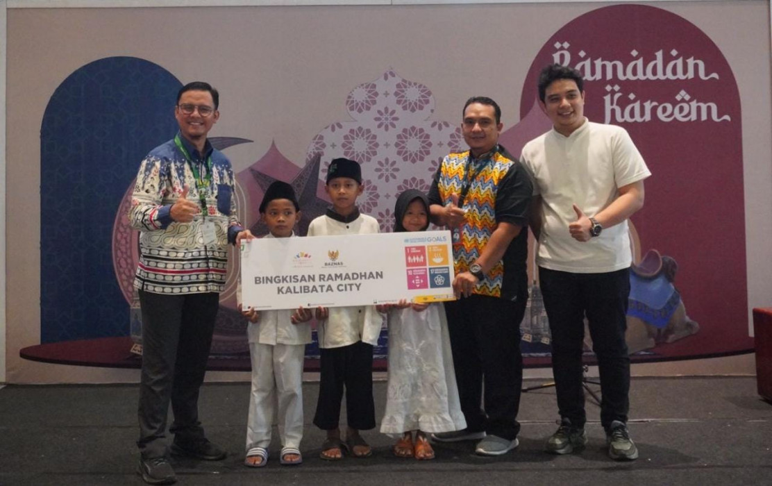 Baznas Berbagi Berkah Ramadan untuk Anak Yatim di Mall Kalibata City 