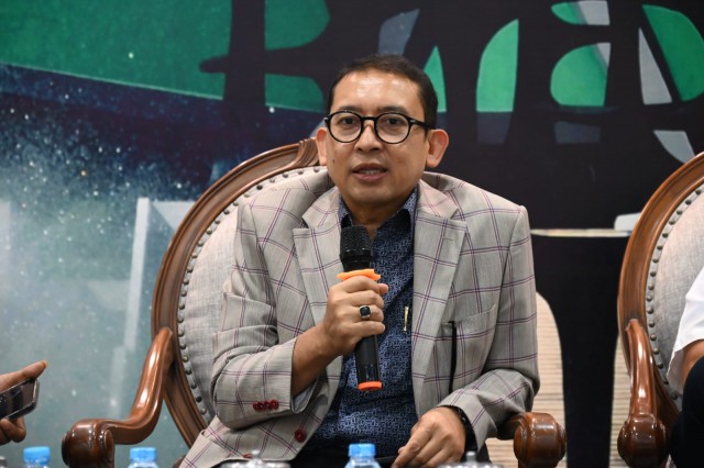 Anggota DPR RI Fadli Zon dalam diskusi Dialektika Demokrasi dengan tema ’DPR Mengawal Demokrasi Menuju Indonesia Maju’ di Gedung Nusantara III, DPR RI, Jakarta, Jumat (25/8)