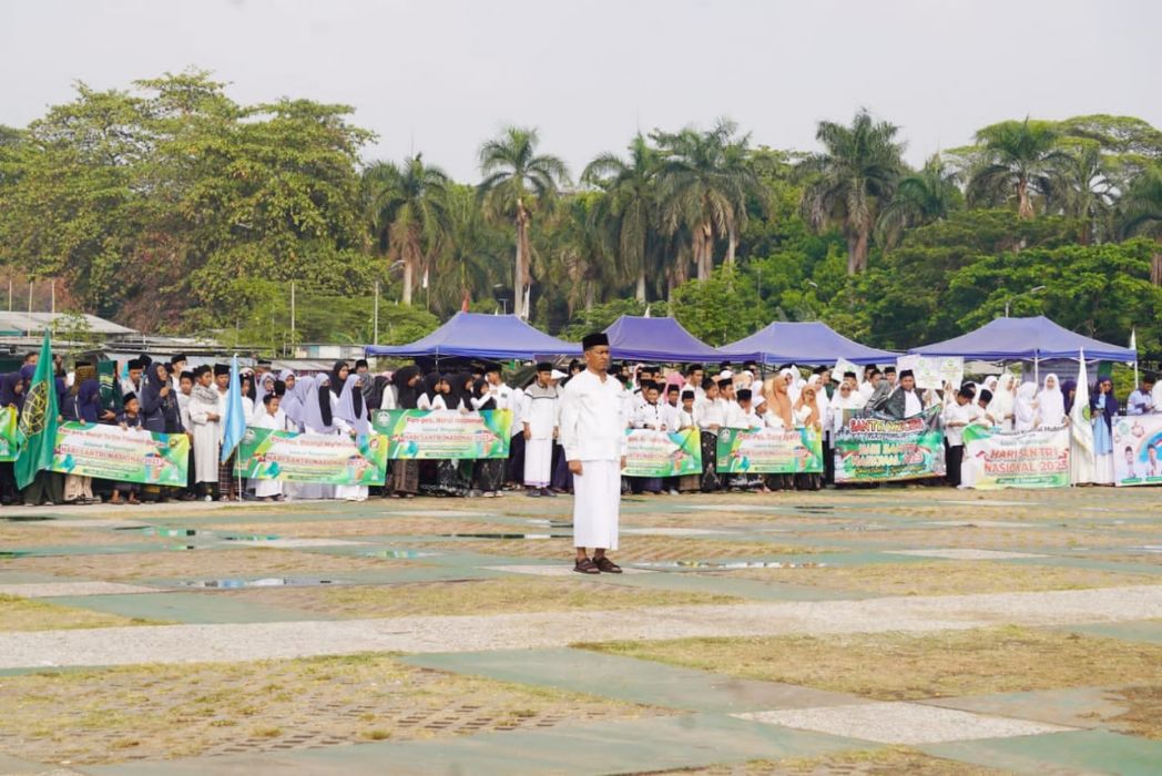 Ribuan Santri Peringati Hari Santri Nasional di Alun-alun Kota Cilegon 