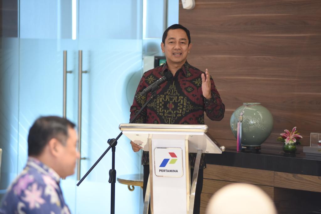 Kepala LKPP Hendrar Prihadi memberikan sambutan di acara Penandatanganan Nota Kesepahaman Kerja Sama Pengembangan dan Implementasi Aplikasi Katalog Elektronik LKPP di Pertamina Persero, pada Jumat (29/9).