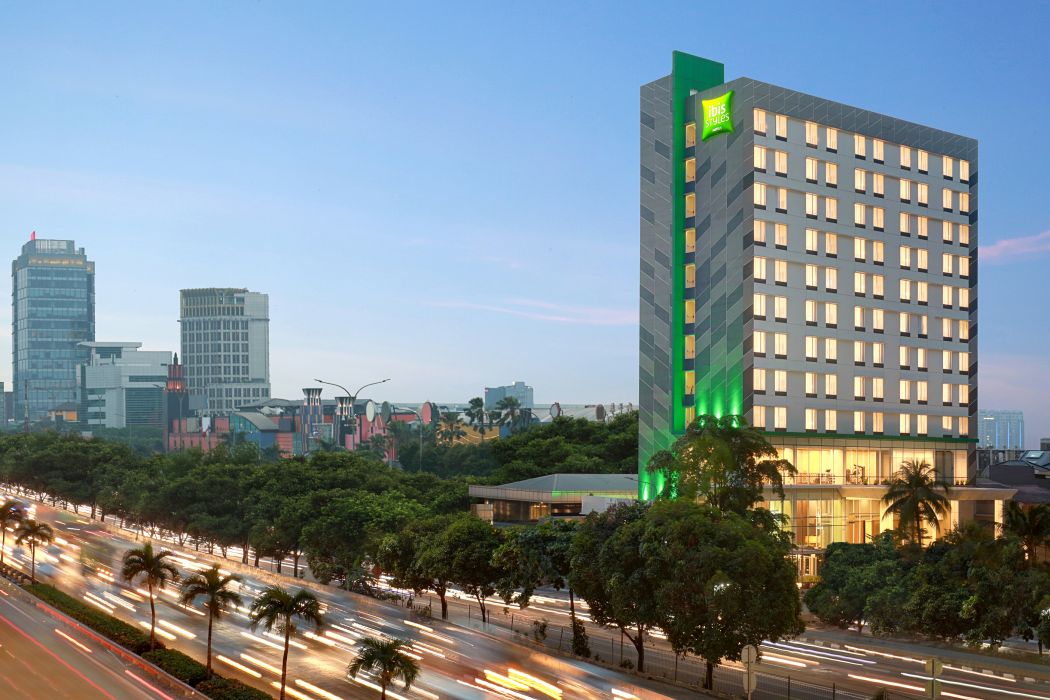 Hotel Ibis Styles Jakarta Simatupang Gelar Tahun Baru Bertema 'Around The World' 