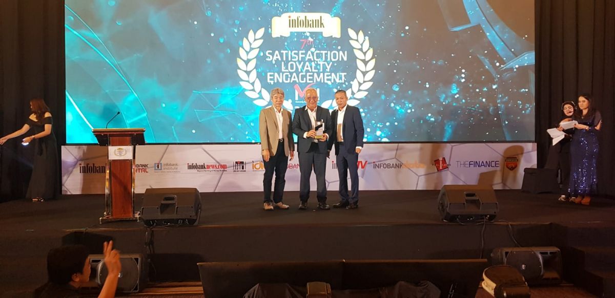 Bank Sumsel Babel raih Penghargaan dengan Layanan Terbaik se-Indonesia versi Infobank