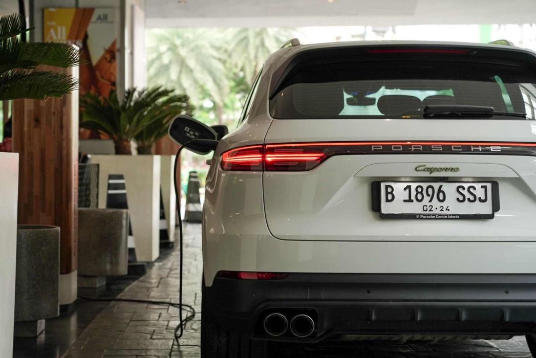 Pertama di Jakarta! Porsche Destination Charging di Pullman Jakarta Central Park