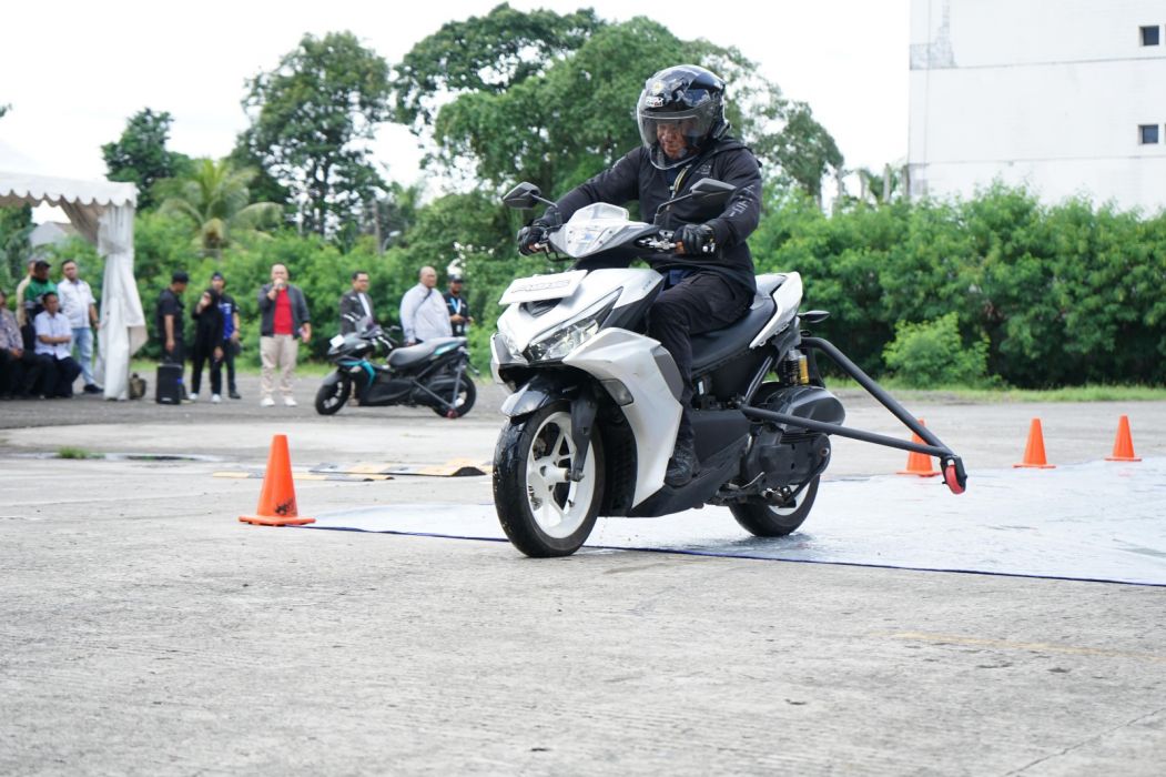 Rem ABS Sepeda Motor Kurangi Risiko Kecelakaan Fatal