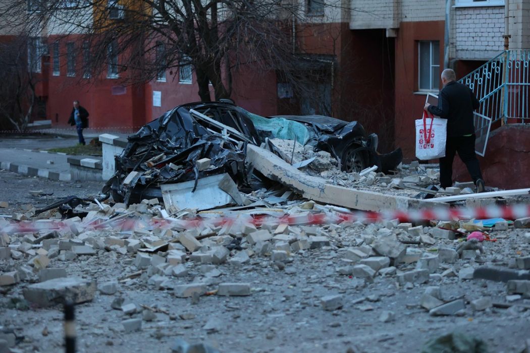 Gubernur wilayah Belgorod Rusia melaporkan serangan drone Ukraina semalam telah menewaskan dua orang dan menyebabkan kerusakan parah
