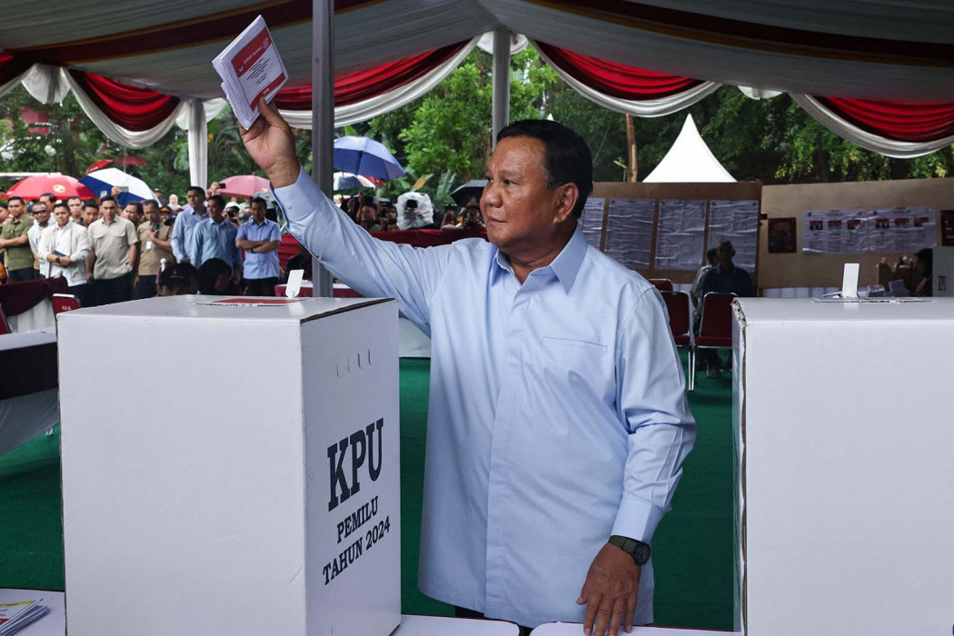 Prabowo Nyoblos Di Tps 033 Bojong Koneng