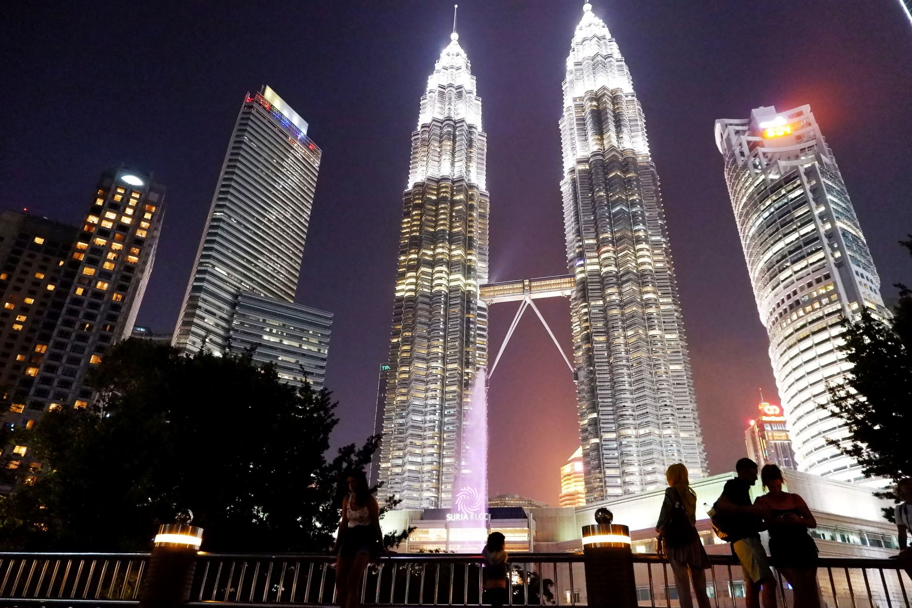 AS Umumkan Beri Bantuan ke Malaysia Senilai Rp11,3 Miliar