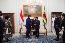 Indonesia Tawarkan Modernisasi Persenjataan ke Zimbabwe