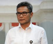 Johan Budi : Presiden tidak Suka Menteri yang Buat Gaduh di Luar