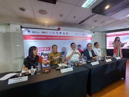 Acara penandatanganan kerja sama Kopiko menjadi sponsor Formula One Powerboat World Championship 2023 yang digelar di Danau Toba, Sumut.