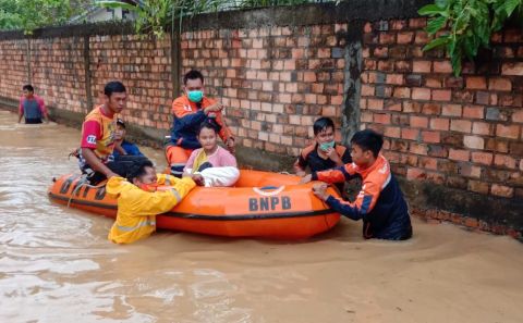 Banjir Bandang di Lahat, Satu Bocah Tewas Terseret Arus Sungai Lematang