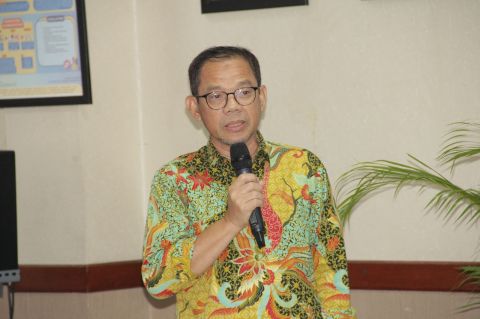 Ultah Fikom UMB Ke-29, Wakil Rektor dan Dekan Menerbitkan Buku