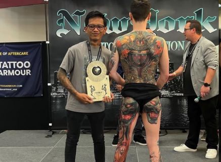 Seniman Tato Indonesia Raih Dua Trofi di Kompetisi Tato Dunia