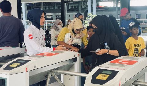 Hari Pertama Idul Fitri KAI Commuter Wilayah 6 Yogyakarta Angkut 9.000 Penumpang