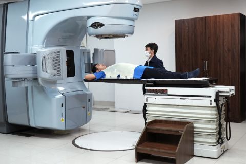 Radioterapi Makin Canggih, Pengobatan Kanker Kian Presisi
