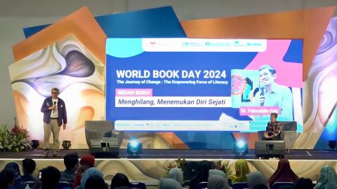 Festival Literasi Nasional (FLN) 2024 yang diselenggarakan selama tiga hari, 26-28 April 2024 di Solo, Jawa Tengah.