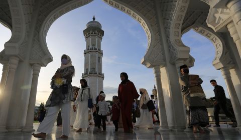 Hilal tidak Terlihat, Brunei Darussalam Rayakan Idul Fitri pada Kamis