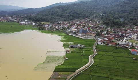 Sungai Cikidang dan Citanduy Meluap, 300 Rumah di Tasikmalaya Terendam Banjir