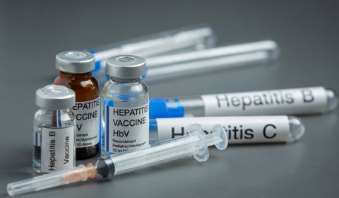Esta es la importancia de la vacuna contra la hepatitis B en la prevención del cáncer de hígado