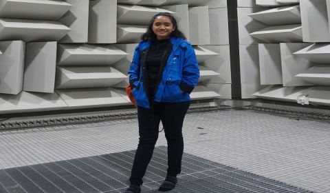 Dewi Ashiila Hikmawan, Mahasiswa Program Studi Teknik Fisika ITB