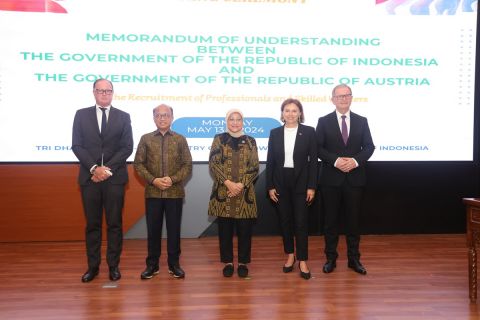 Indonesia dan Austria menandatangani nota kesepahaman (MoU) tentang rekrutmen tenaga kerja professional dan terampil. 