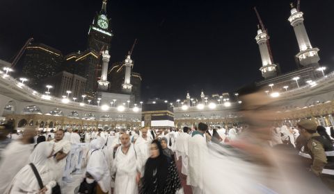 Umat Islam memadati Masjidil Haram di Makah, Arab Saudi 
