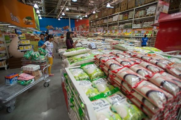 Petugas Temukan Produk tidak Layak di Lotte Mart Kelapa Gading