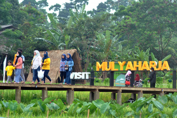 Wisata Kampung Tematik Mulyaharja Bogor