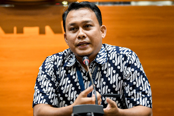 Politik Dan Hukum Media Indonesia