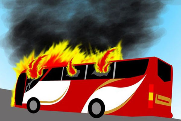 Bus Tabrak Mobil Pengangkut Bahan Bakar 53 Orang Tewas