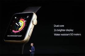 Apple Watch Series 2 Bisa Dibawa Berenang