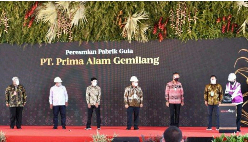 Presiden Joko Widodo Resmikan Pabrik Gula Baru di Bombana