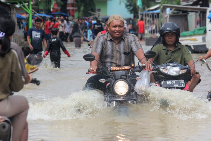 Banjir di Dua Kecamatan di Cirebon Belum Surut