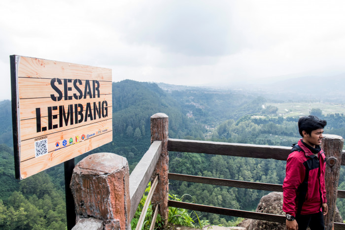 Waspadai Erupsi Tangkuban Parahu akibat Aktivitas Sesar Lembang