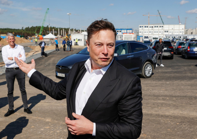 Elon Musk Jadi Orang Terkaya di Dunia, Geser Jeff Bezos