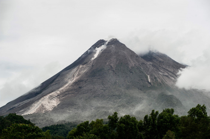  Hujan Picu Aliran Lahar Merapi di Sungai Boyong