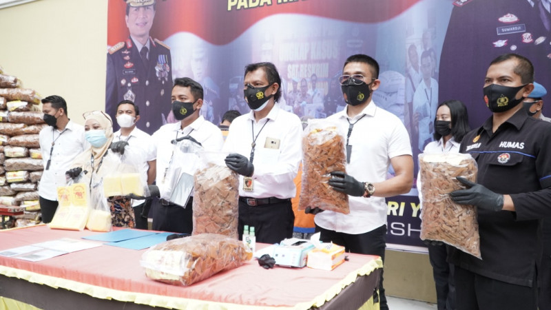 Bahayakan Kesehatan, Pabrik Kerupuk Tahu di Sidoarjo Digerebek