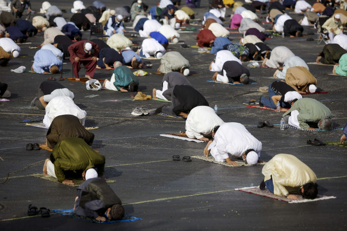 Jalani Ramadan di AS, Aktivis Tuli Dapat Kemudahan