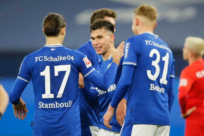 2 Pemain Schalke Positif Covid-19, Laga Kontra Hertha Tetap Jalan